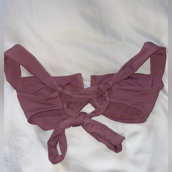 LSPACE Camellia Bikini Top(S) and Sandy Bikini Bottom(M) in color Nostalgia Rose - Picture 2 of 5